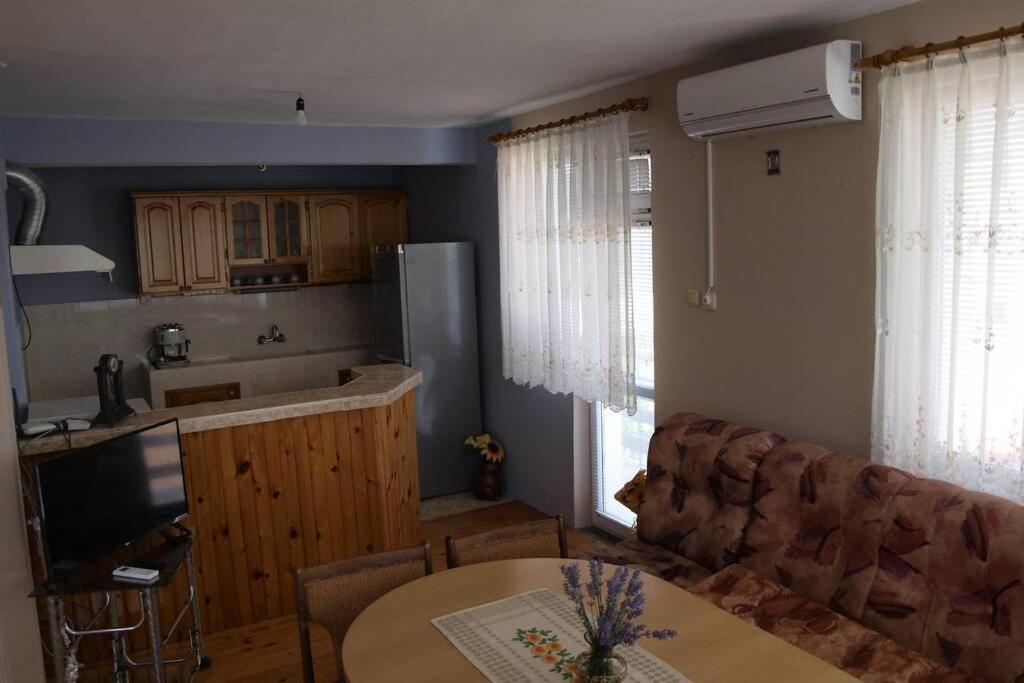 Къща За Гости Шишкови Shabla Exterior foto