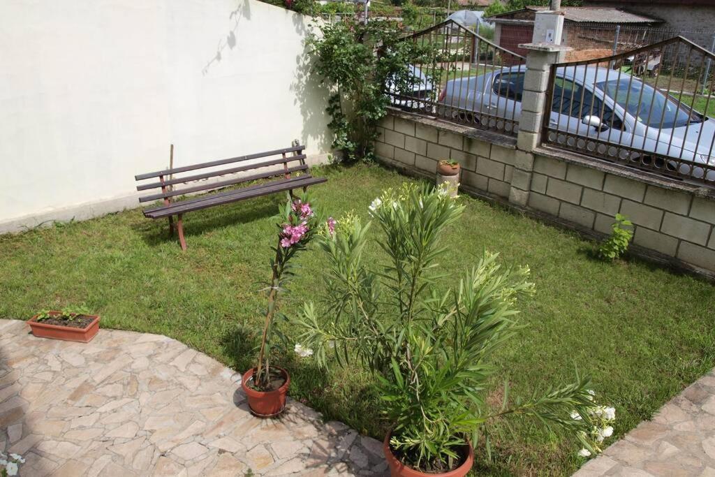 Къща За Гости Шишкови Shabla Exterior foto